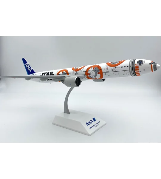 ANA Boeing 777-300ER "Star Wars" 1:200