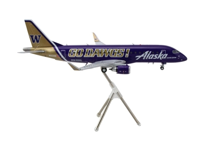 Alaska Embraer 175LR "Go Dawgs" 1:200