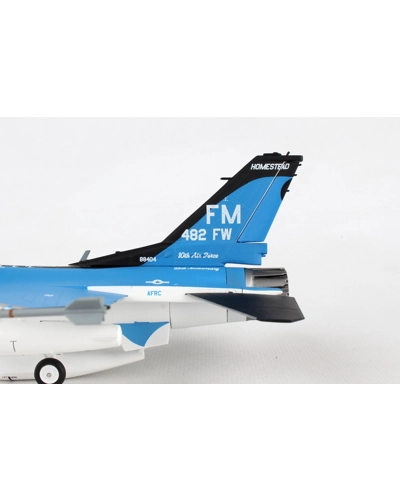 US Air Force Lockheed Martin F-16 1:72