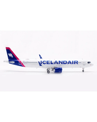 Icelandair Airbus A321LR 1:200