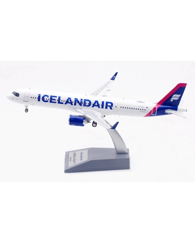 Icelandair Airbus A321LR 1:200