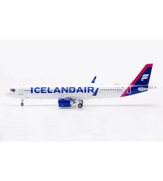 Icelandair Airbus A321LR 1:200