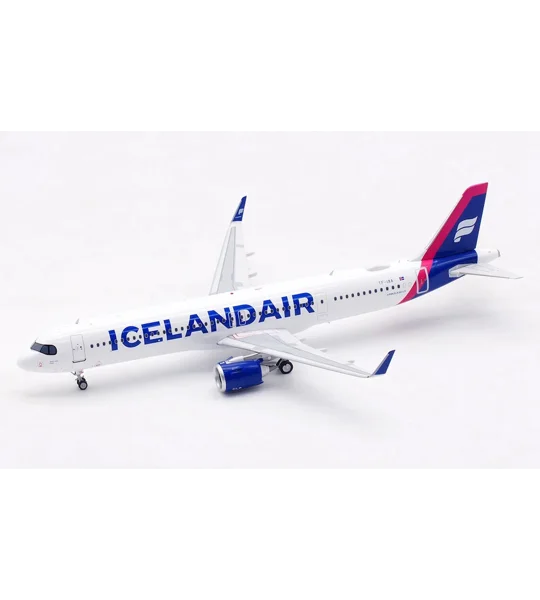 Icelandair Airbus A321LR 1:200