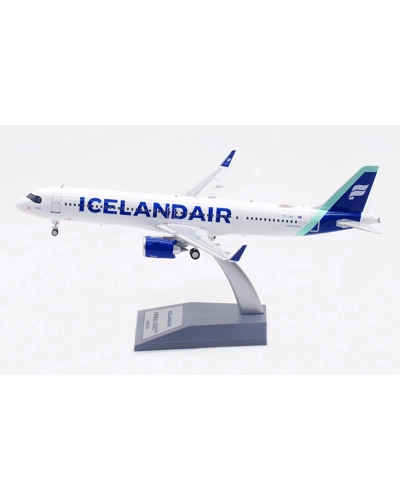 Icelandair Airbus A321LR 1:200