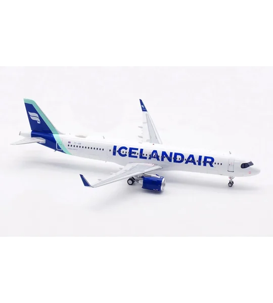 Icelandair Airbus A321LR 1:200