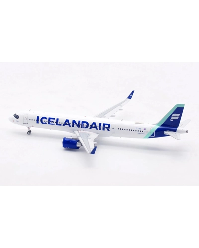 Icelandair Airbus A321LR 1:200