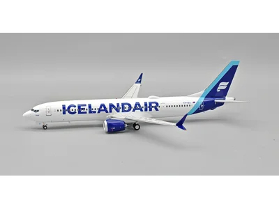Icelandair Boeing 737-9 1:200