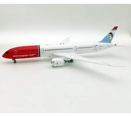 Norwegian Boeing 787-9 - manglende emblem 1:200