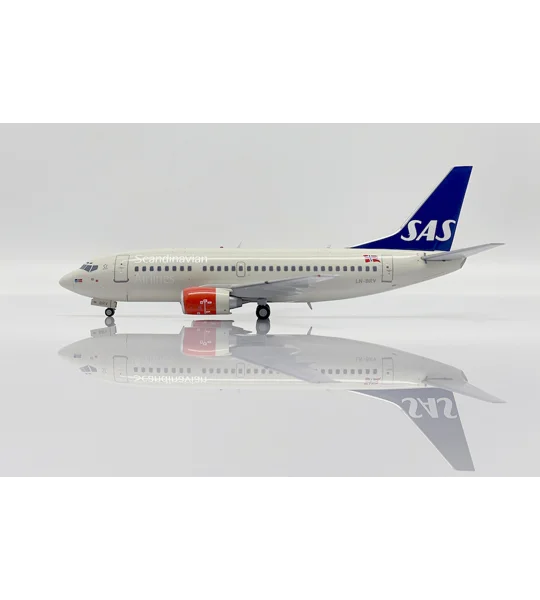 SAS Scandinavian Airlines Boeing 737-500 1:200
