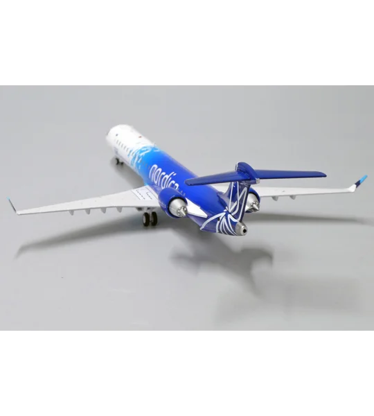 SAS Scandinavian Airlines Bombardier CRJ-900LR 1:200