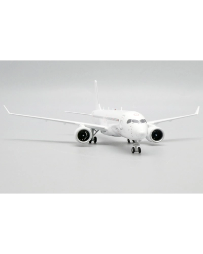 Airbus A220-300 Blank 1:200