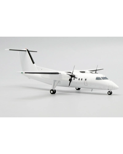 Bombardier Dash 8-100 Blank 1:200