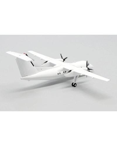 Bombardier Dash 8-100 Blank 1:200
