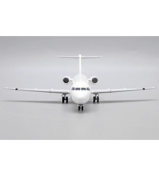 Fokker 70 Blank 1:200