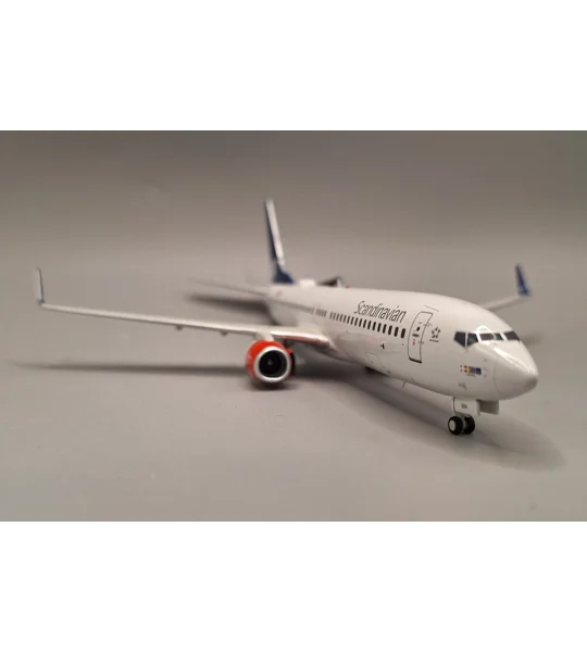 SAS Scandinavian Airlines Boeing 737-800 1:200