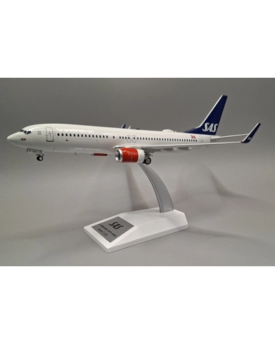 SAS Scandinavian Airlines Boeing 737-800 1:200