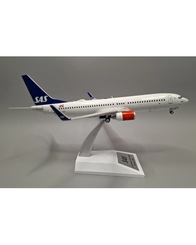 SAS Scandinavian Airlines Boeing 737-800 1:200