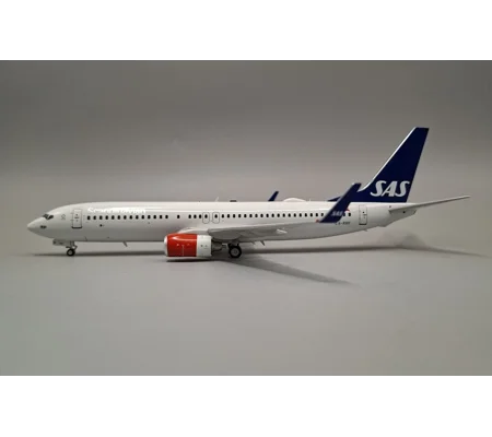 SAS Scandinavian Airlines Boeing 737-800 1:200