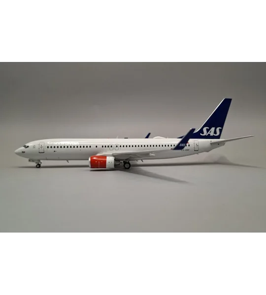 SAS Scandinavian Airlines Boeing 737-800 1:200