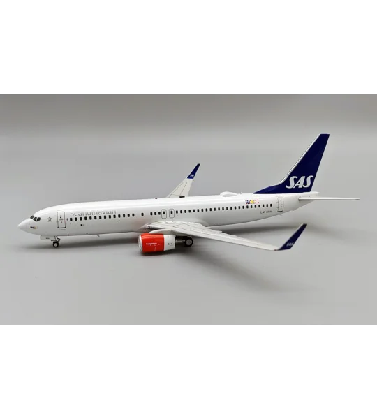 SAS Scandinavian Airlines Boeing 737-800 1:200