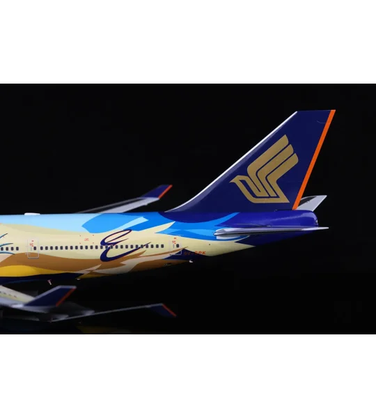 Singapore Airlines Boeing 747-400 "Tropical" 1:200