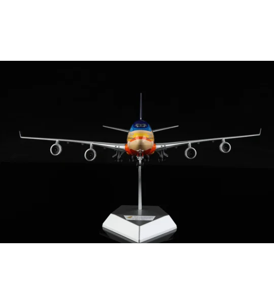 Singapore Airlines Boeing 747-400 "Tropical" 1:200