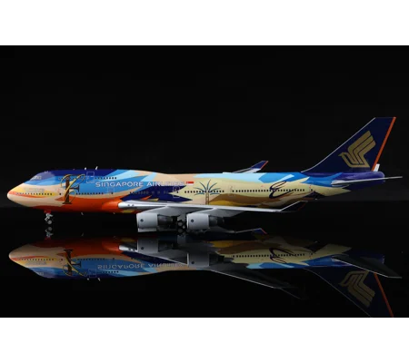 Singapore Airlines Boeing 747-400 "Tropical" 1:200