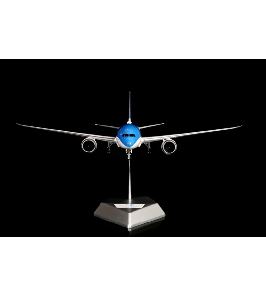 Xiamen Air Boeing 787-9 "UN" 1:200