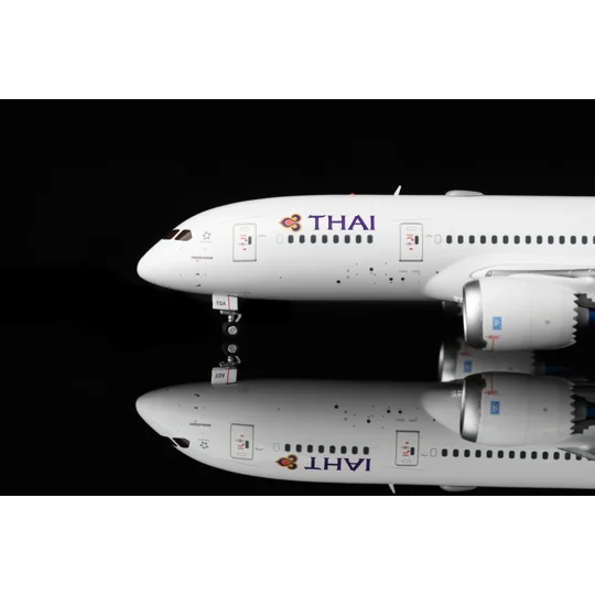 Thai Boeing 787-8 1:200