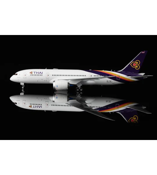 Thai Boeing 787-8 1:200