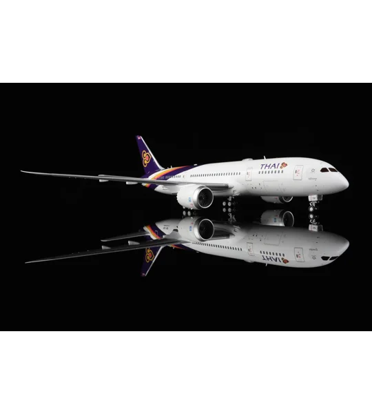 Thai Boeing 787-8 1:200