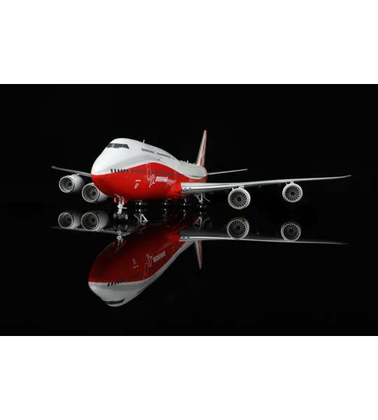 Boeing 747-8 1:200