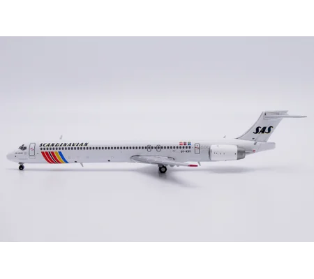 SAS Scandinavian McDonnell Douglas MD-90-30 1:400