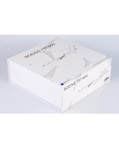 Boeing 737-900 Blank 1:200