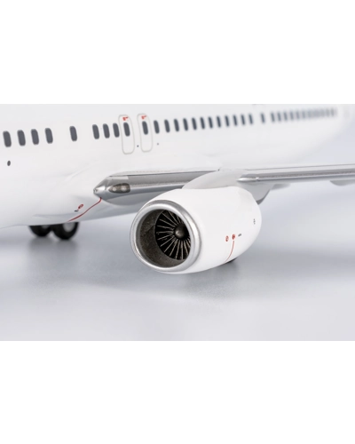 Boeing 737-900 Blank 1:200