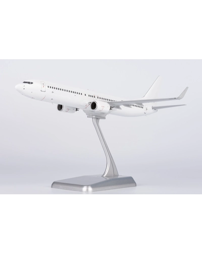 Boeing 737-900 Blank 1:200