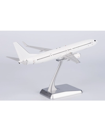 Boeing 737-900 Blank 1:200
