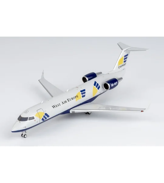 West Air Europe CRJ-200PF 1:200