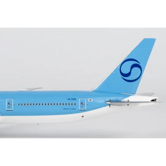 Korean Boeing 777-300ER 1:400