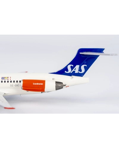 SAS Scandinavian Airlines McDonnell Douglas MD-87 1:400
