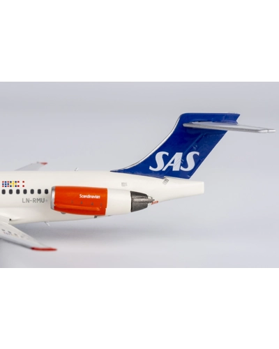SAS Scandinavian Airlines McDonnell Douglas MD-87 1:400
