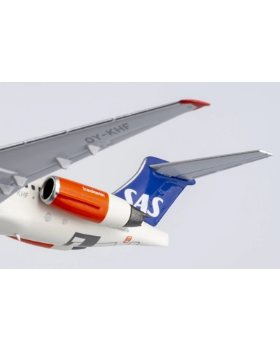 SAS Scandinavian Airlines McDonnell Douglas MD-87 1:400