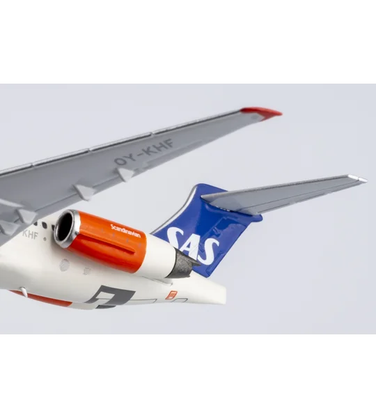 SAS Scandinavian Airlines McDonnell Douglas MD-87 1:400