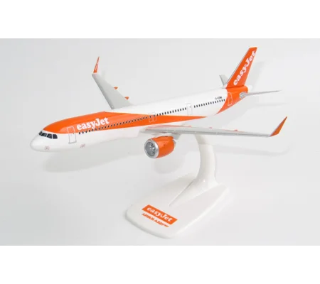 EasyJet Airbus A321neo 1:200