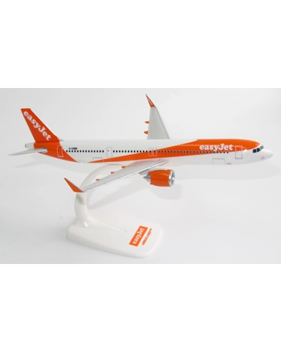 EasyJet Airbus A321neo 1:200