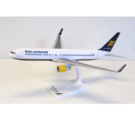 Icelandair Boeing 767-300ER 1:200