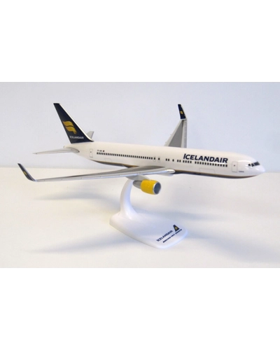 Icelandair Boeing 767-300ER 1:200