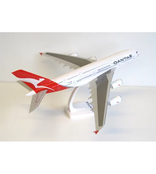 Qantas Airbus A380-800 1:200
