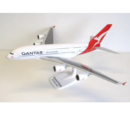 Qantas Airbus A380-800 1:200