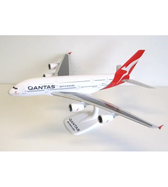 Qantas Airbus A380-800 1:200